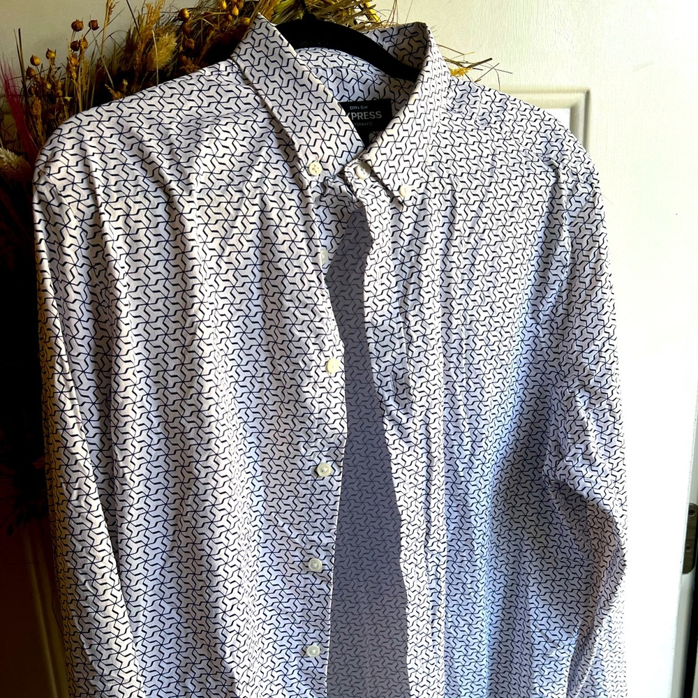 Like New Men’s Large Express Dress shirt